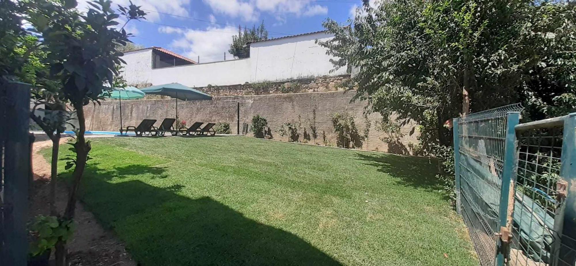 Garden & Pool - Alojamentos Celorico De Basto